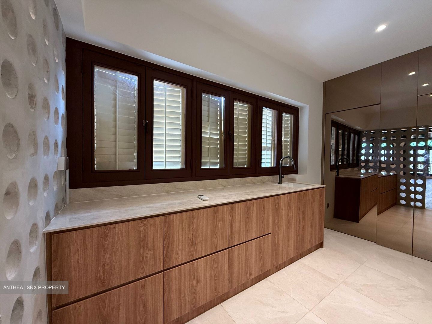 Telok Ayer Conservation Area (D1), Shop House #547776671